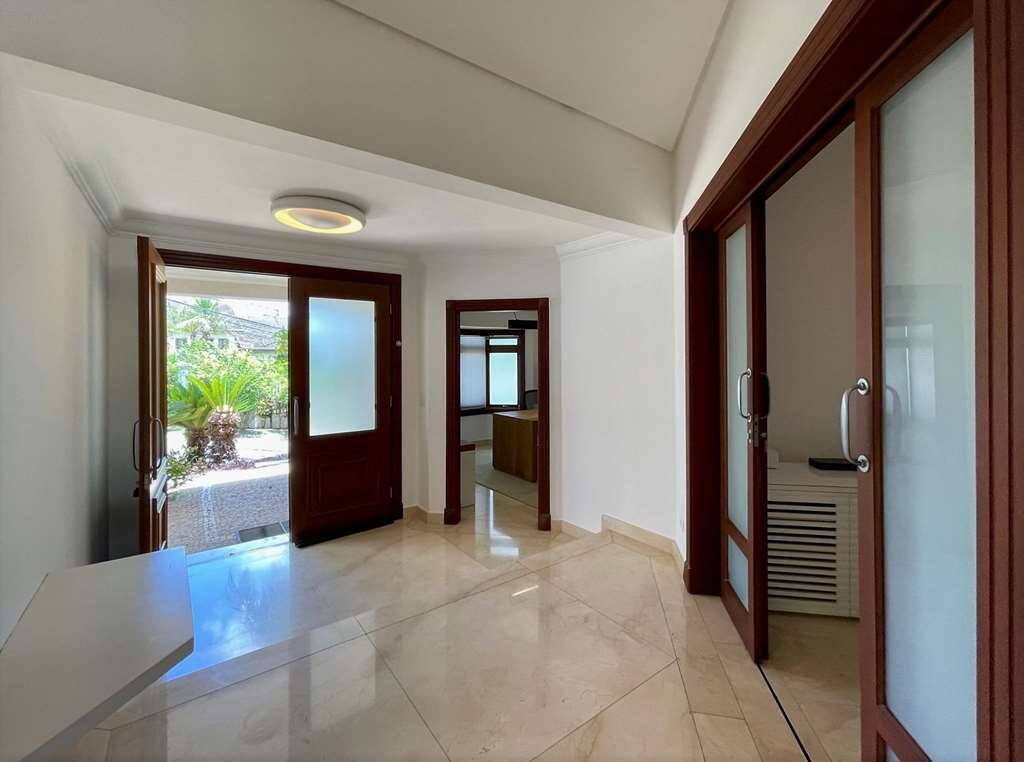 Casa à venda com 5 quartos, 1315m² - Foto 5
