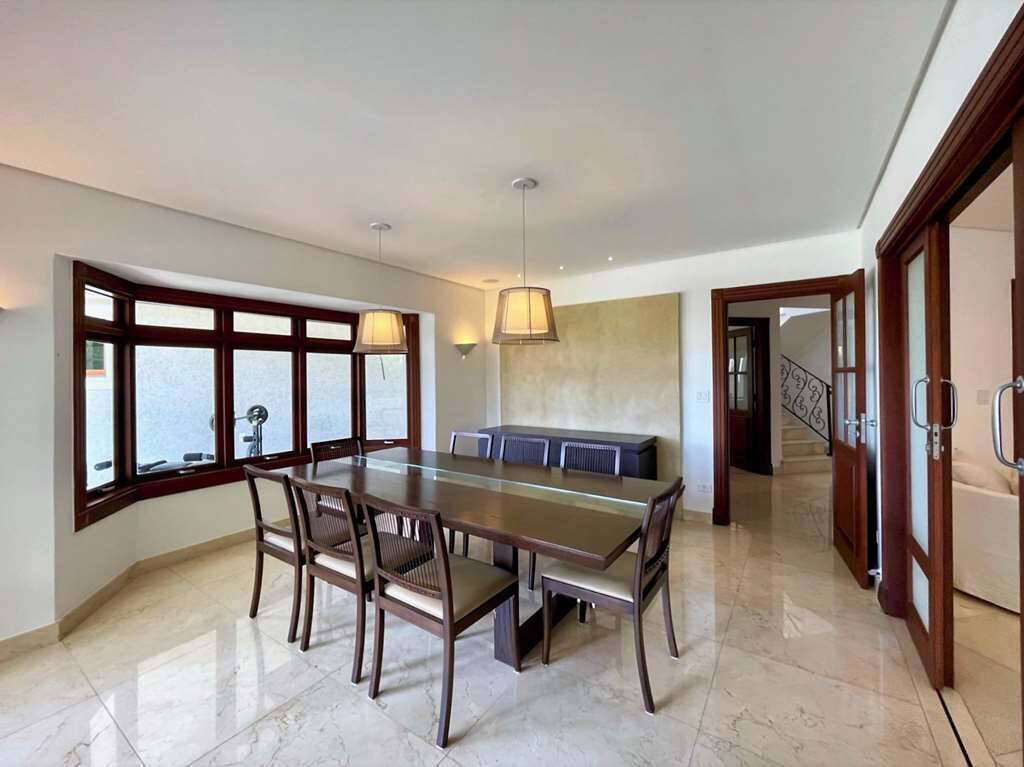 Casa à venda com 5 quartos, 1315m² - Foto 15