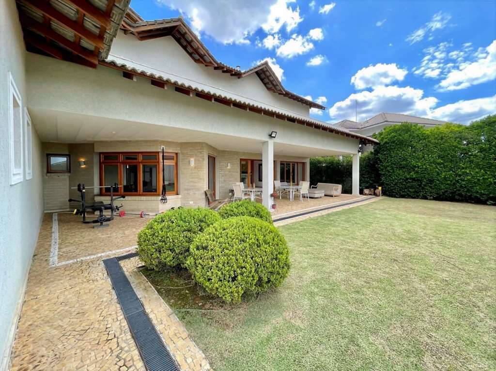 Casa à venda com 5 quartos, 1315m² - Foto 20