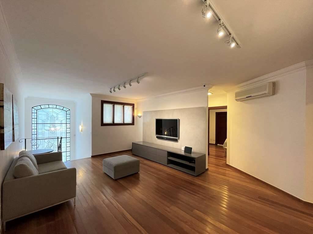Casa à venda com 5 quartos, 1315m² - Foto 29