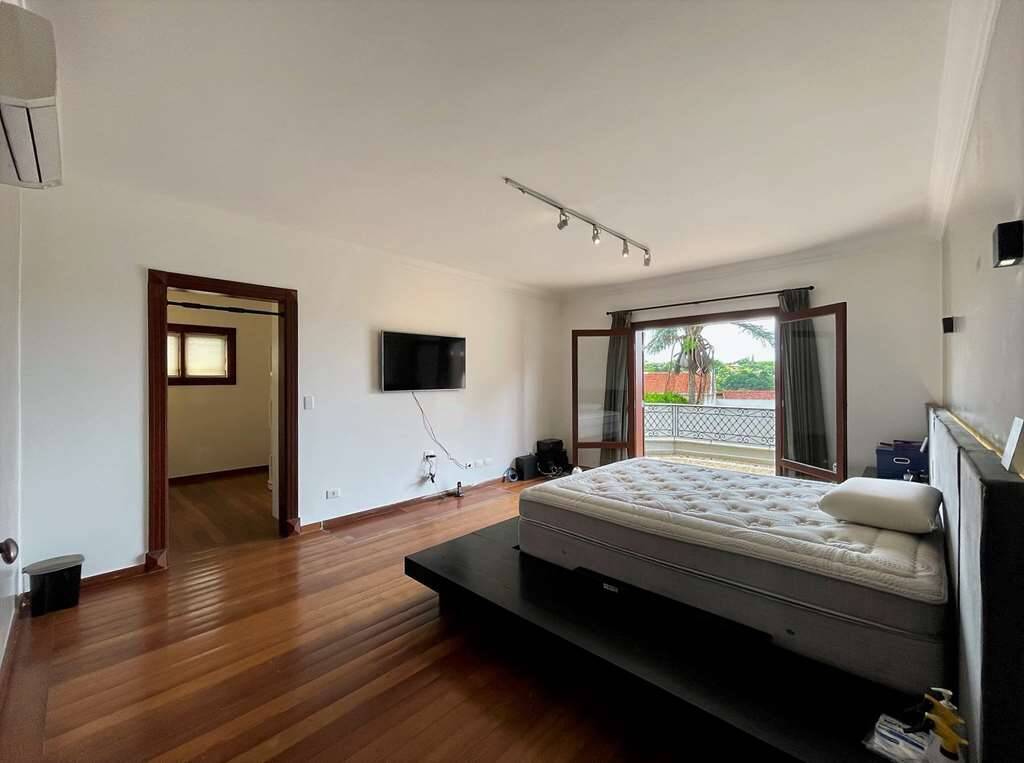 Casa à venda com 5 quartos, 1315m² - Foto 37