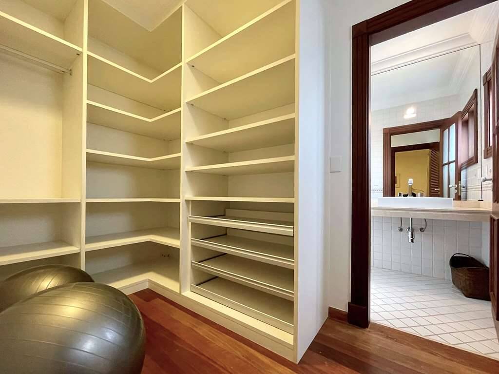 Casa à venda com 5 quartos, 1315m² - Foto 42
