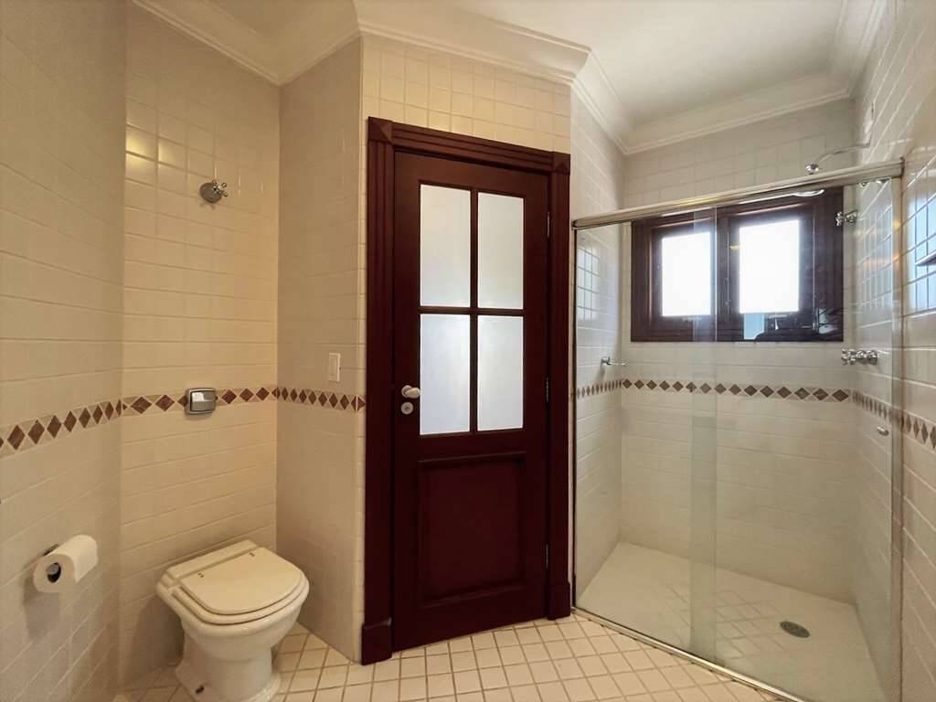 Casa à venda com 5 quartos, 1315m² - Foto 44