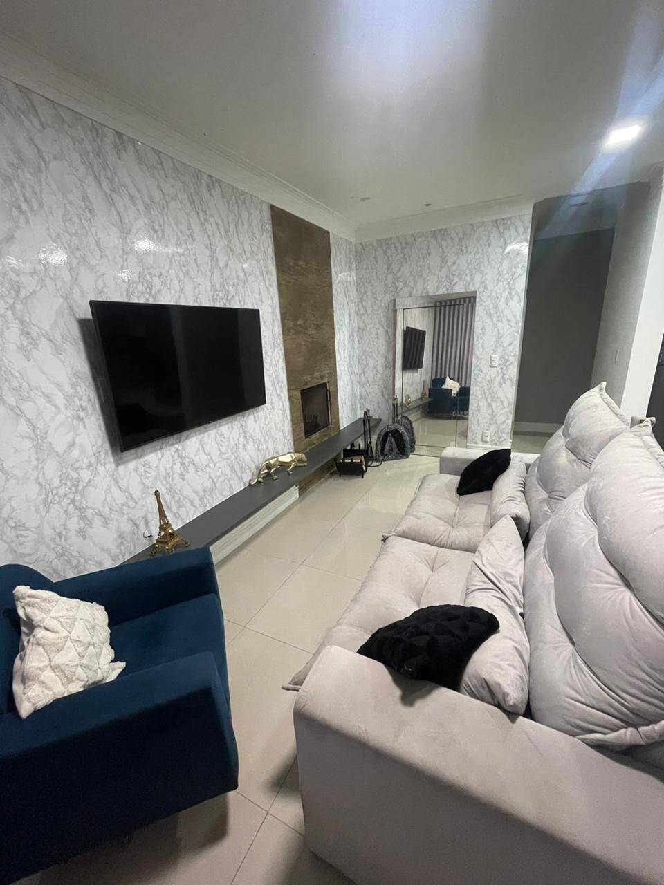 Casa à venda e aluguel com 3 quartos, 250m² - Foto 5
