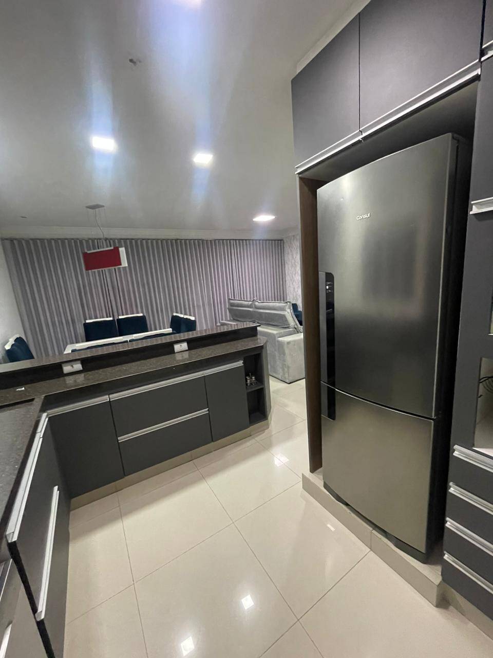 Casa à venda e aluguel com 3 quartos, 250m² - Foto 7