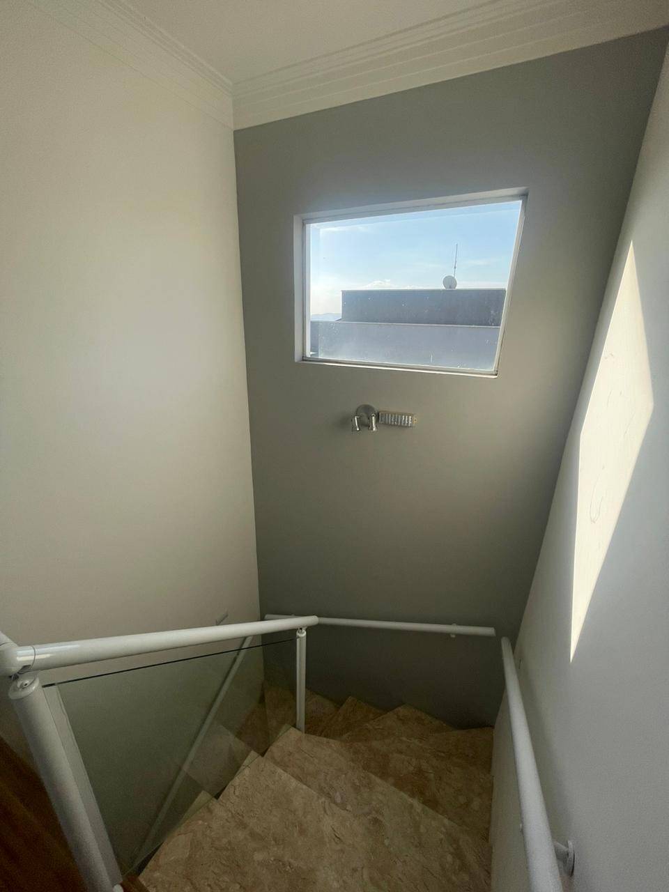 Casa à venda e aluguel com 3 quartos, 250m² - Foto 22