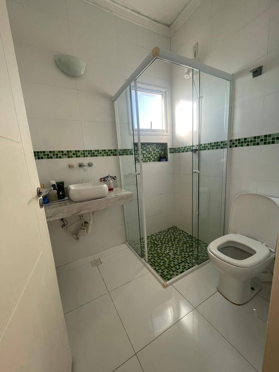Casa à venda e aluguel com 3 quartos, 250m² - Foto 24
