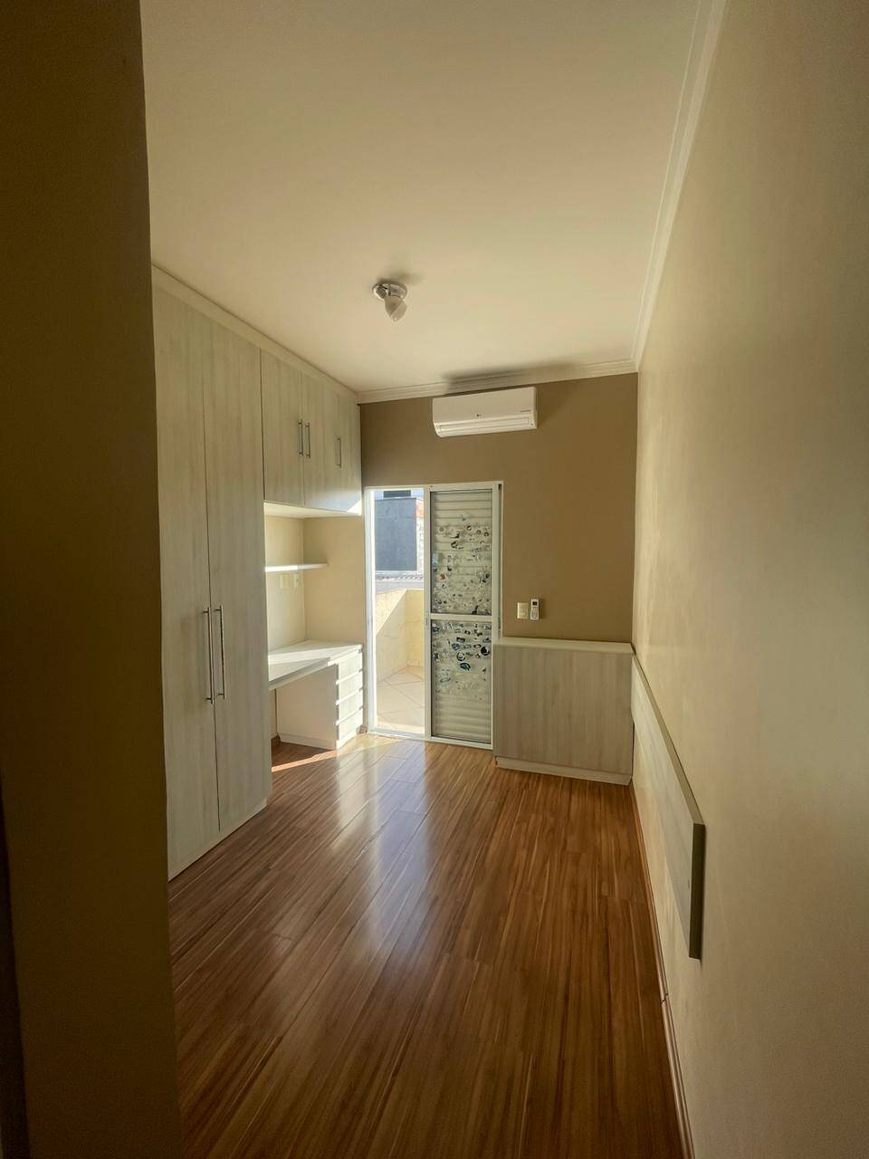 Casa à venda e aluguel com 3 quartos, 250m² - Foto 23