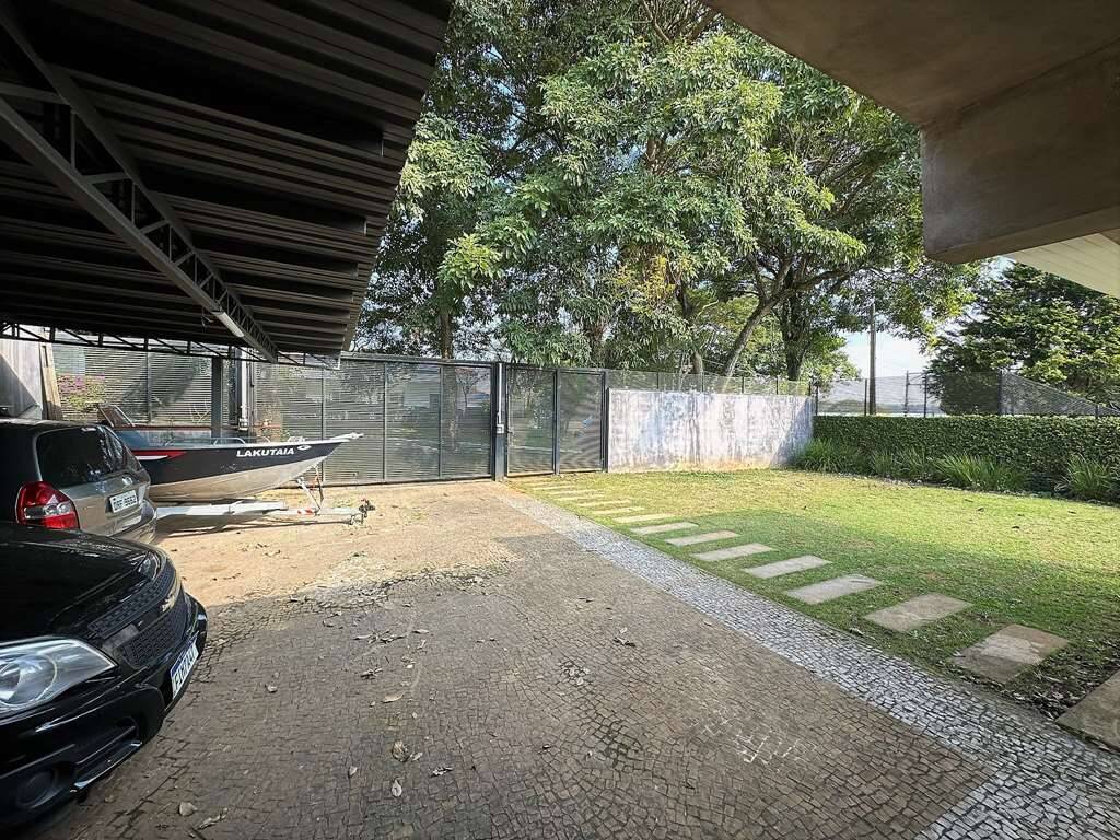 Casa de Condomínio à venda com 3 quartos, 1041m² - Foto 4