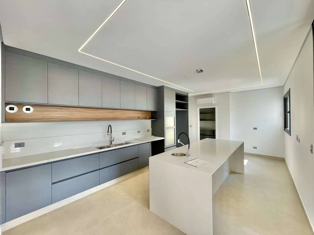 Casa à venda com 4 quartos, 653m² - Foto 13