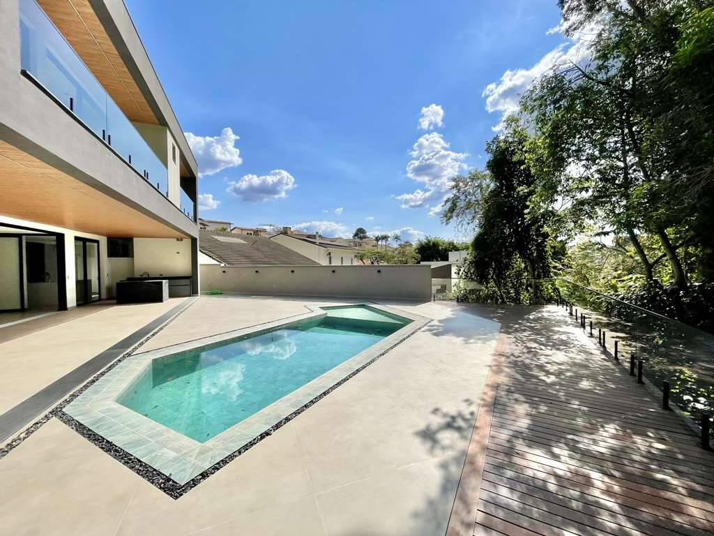 Casa à venda com 4 quartos, 653m² - Foto 31