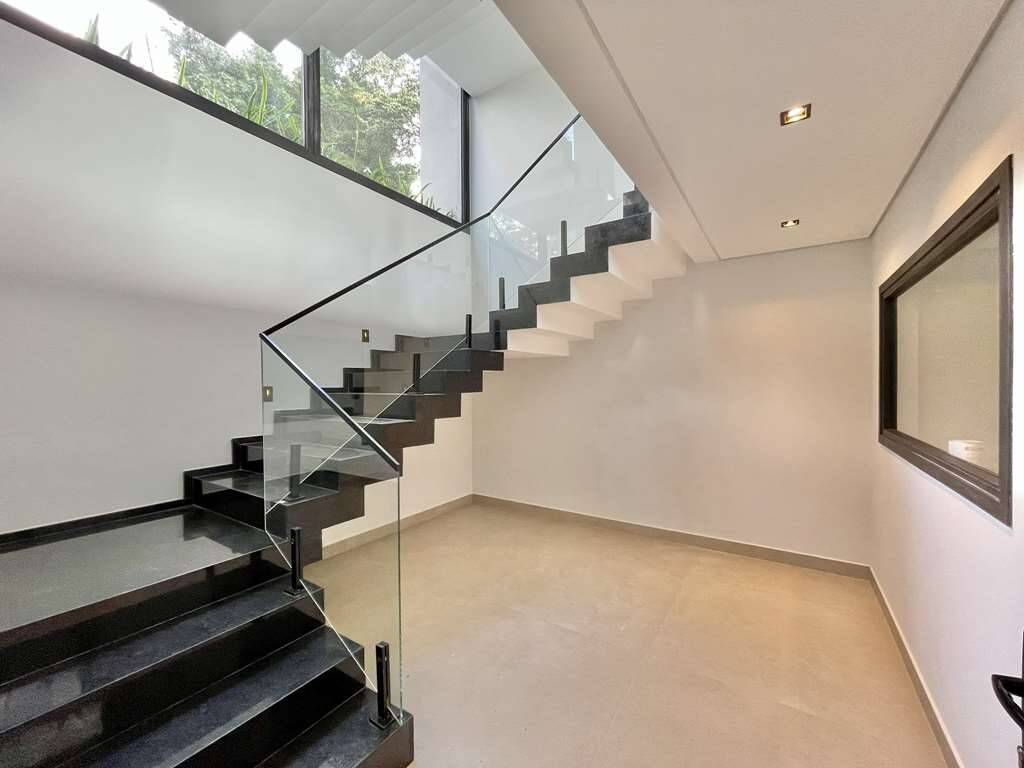 Casa à venda com 4 quartos, 653m² - Foto 51